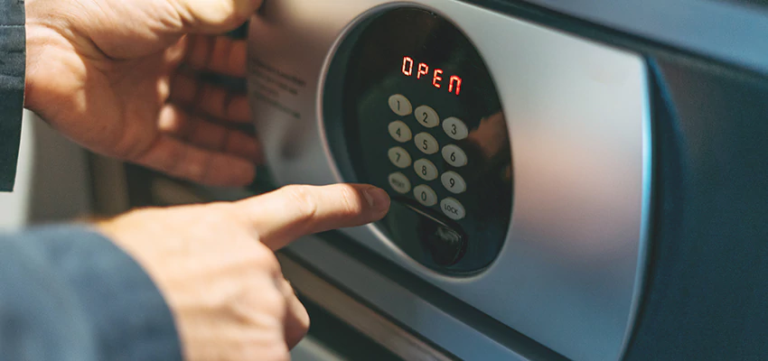 Cash Safe Openers in Pomona, California