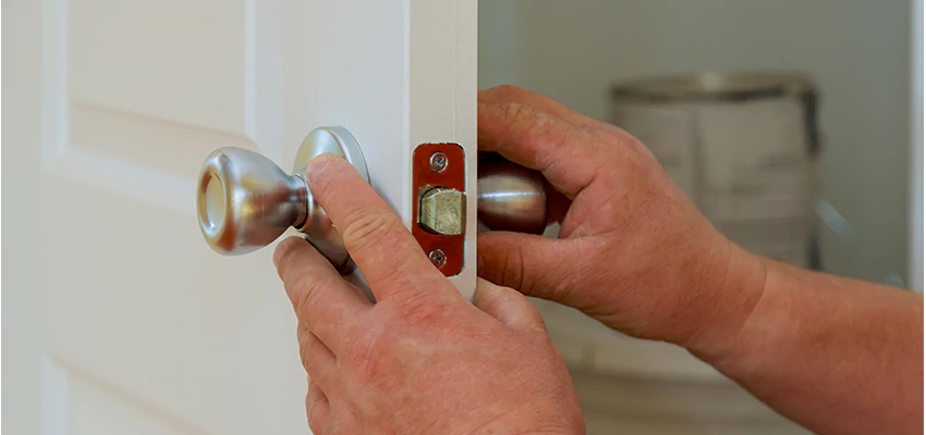 AAA Locksmiths For lock Replacement in Pomona, California