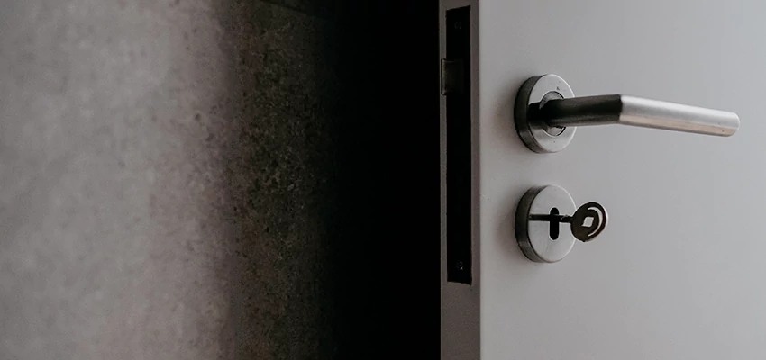 Front Door Handle Repair And Installation in Pomona, CA