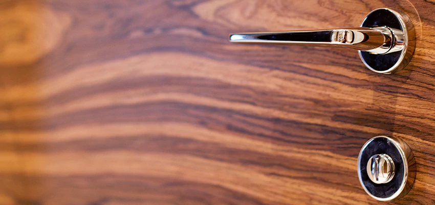 On Demand Locksmith For Key Fobs Repair in Pomona, California