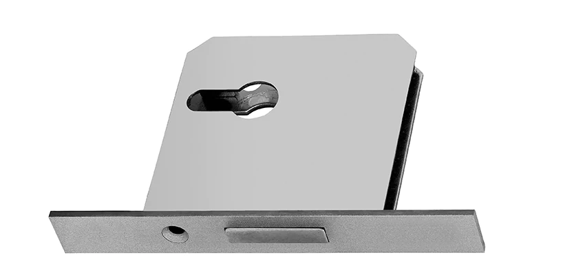 Fix A Deadbolt Door Lock in Pomona, California